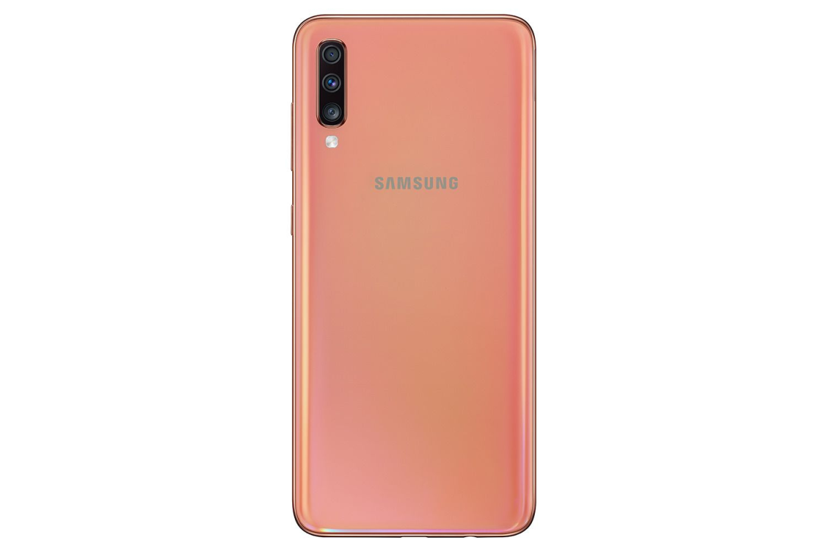 گوشی موبایل سامسونگ مدل Galaxy A70 SM-A705FN/DS دو سیمکارت ظرفیت 128 گیگابایت گوشی موبایل سامسونگ مدل Galaxy A70 SM-A705FN/DS دو سیمکارت ظرفیت 128 گیگابایت