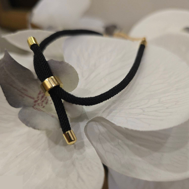 دستبند طلا 18 عیار زنانه شمیم گلد گالری کد A1 طرح سگ دستبند طلا 18 عیار زنانه شمیم گلد گالری کد A1 طرح سگ