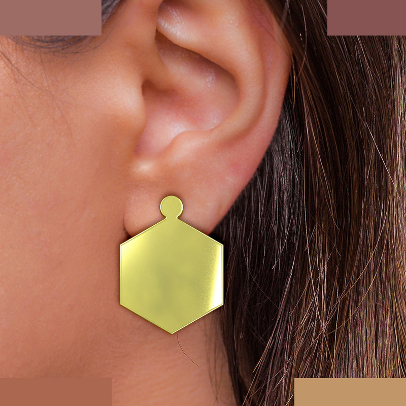 نیم ست طلا 18 عیار زنانه مدوپد مدل شش ضلعی کد NA12983 نیم ست طلا 18 عیار زنانه مدوپد مدل شش ضلعی کد NA12983