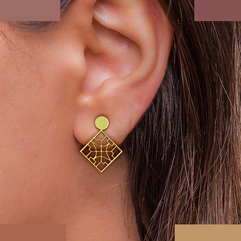 گوشواره طلا 18 عیار زنانه مدوپد مدل مربع کد GA1-10445