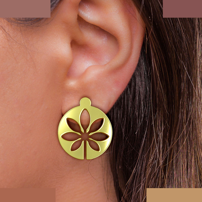 گوشواره طلا 18 عیار زنانه مدوپد مدل گل کد GA1-11095 گوشواره طلا 18 عیار زنانه مدوپد مدل گل کد GA1-11095