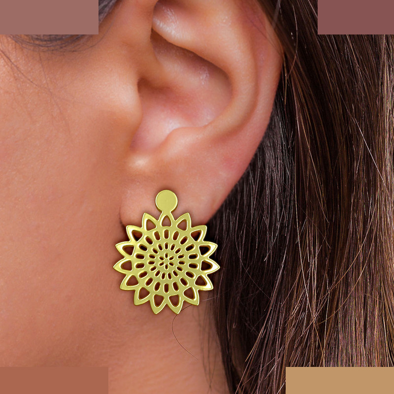 گوشواره طلا 18 عیار زنانه مدوپد مدل گل کد GA1-11440