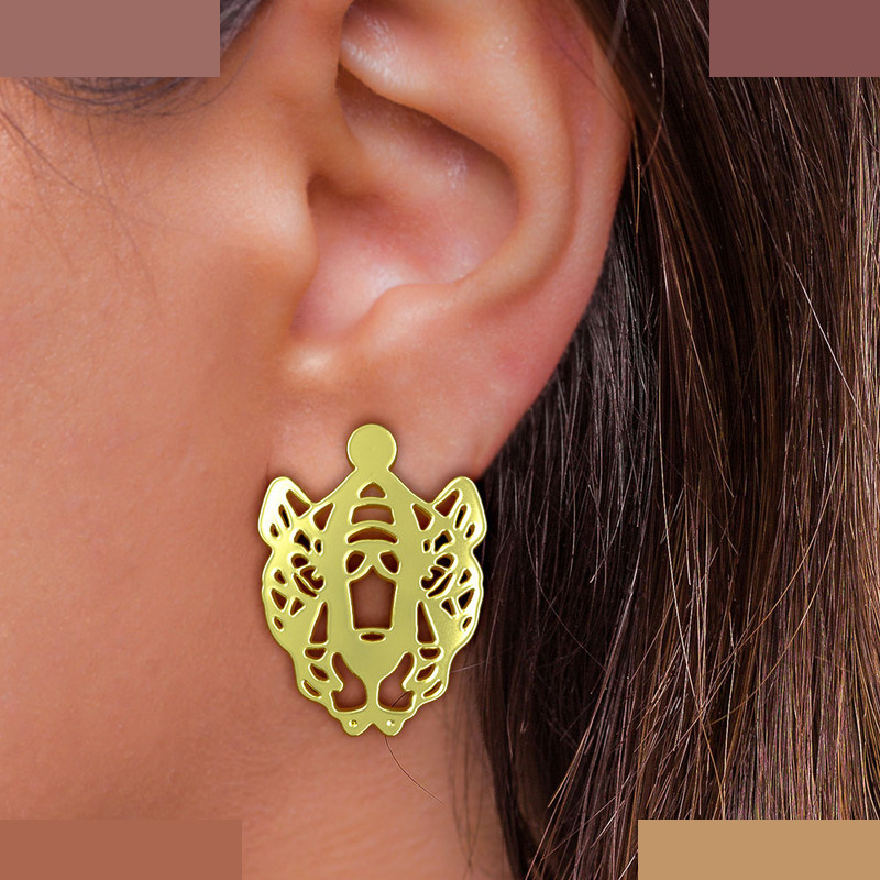 گوشواره طلا 18 عیار زنانه مدوپد مدل ببر کد GA1-11644 گوشواره طلا 18 عیار زنانه مدوپد مدل ببر کد GA1-11644