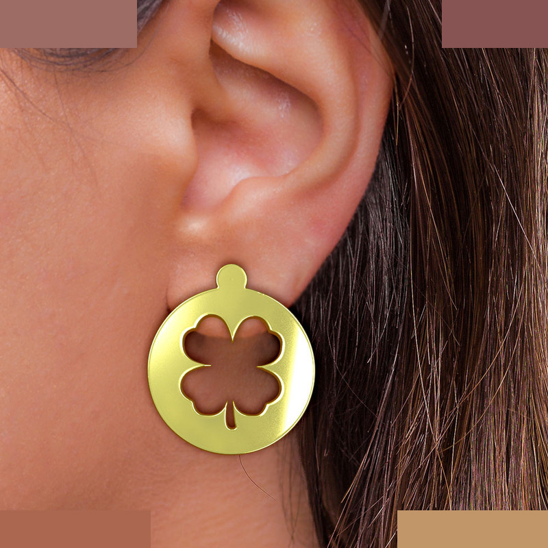 گوشواره طلا 18 عیار زنانه مدوپد مدل برگ کد GA1-11779 گوشواره طلا 18 عیار زنانه مدوپد مدل برگ کد GA1-11779