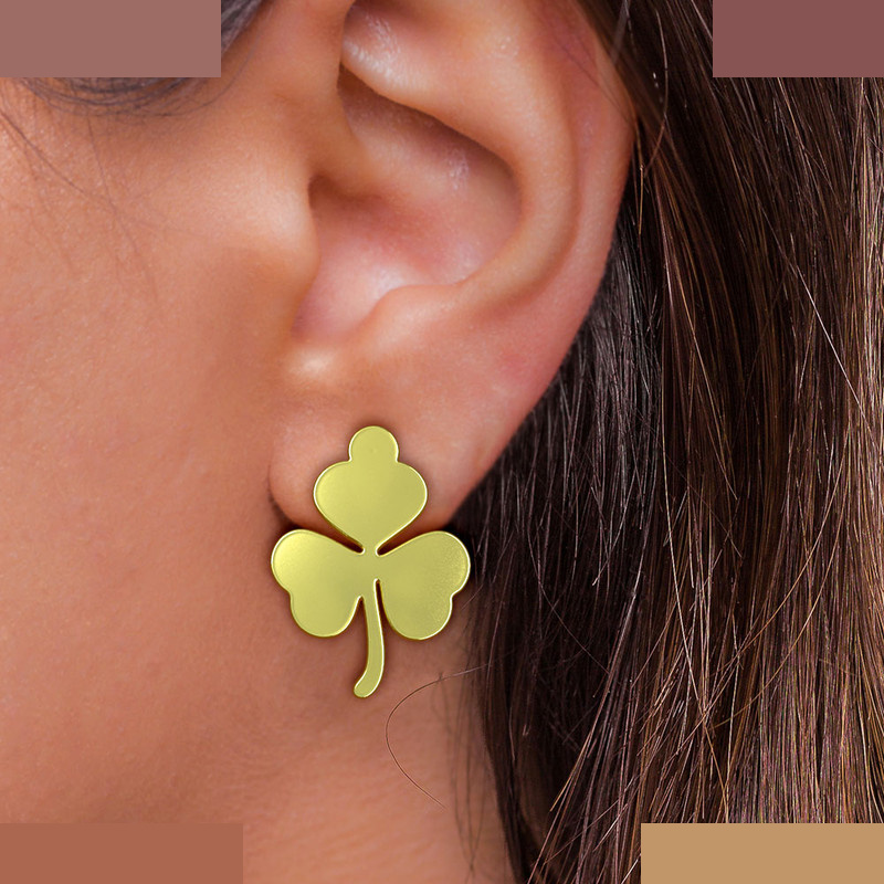 گوشواره طلا 18 عیار زنانه مدوپد مدل گل کد GA1-12432 گوشواره طلا 18 عیار زنانه مدوپد مدل گل کد GA1-12432