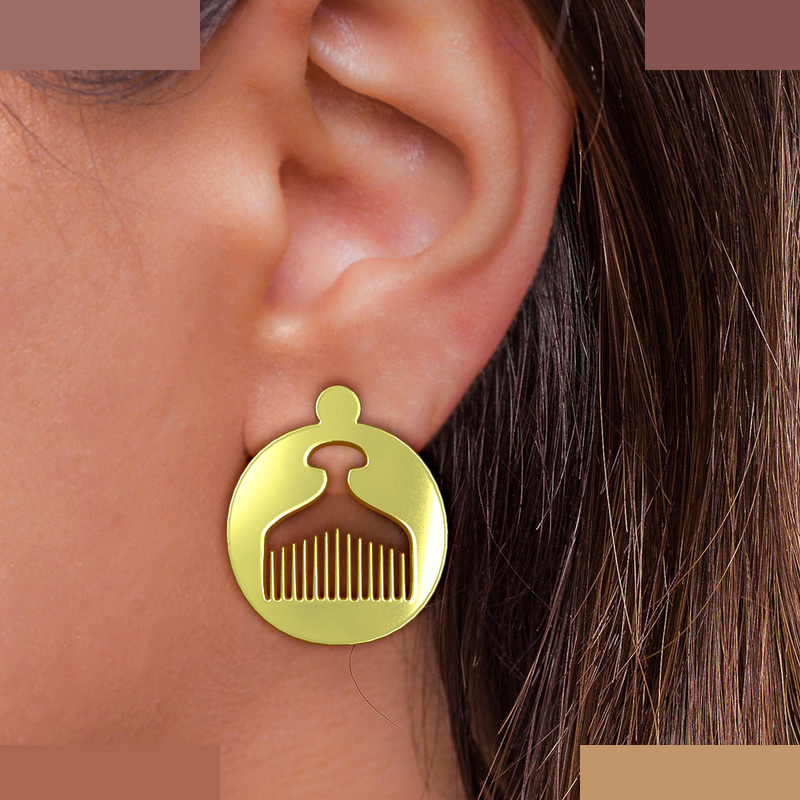 گوشواره طلا 18 عیار زنانه مدوپد مدل شانه کد GA1-13013 گوشواره طلا 18 عیار زنانه مدوپد مدل شانه کد GA1-13013