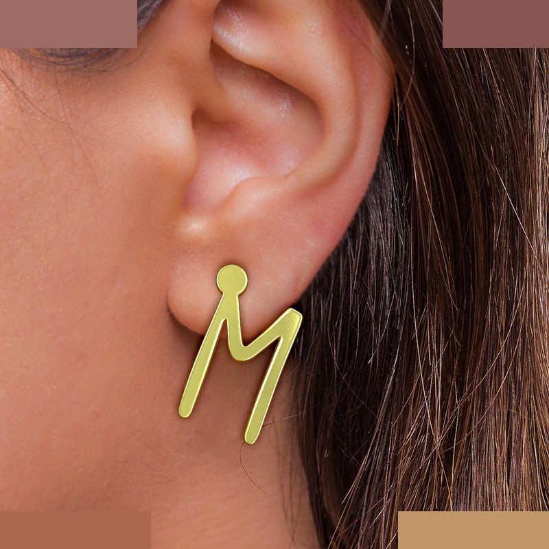 گوشواره طلا 18 عیار زنانه مدوپد مدل حرف M کد GA1-17185