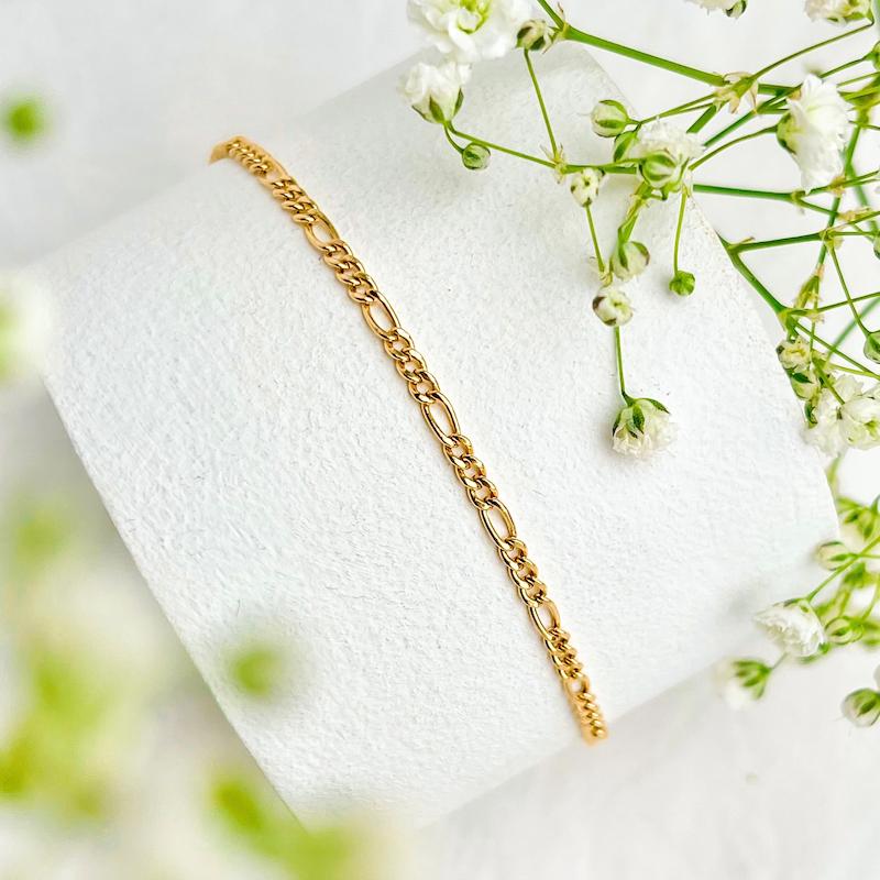 دستبند طلا 18 عیار زنانه دیانا مدل فیگارو لایت دستبند طلا 18 عیار زنانه دیانا مدل فیگارو لایت