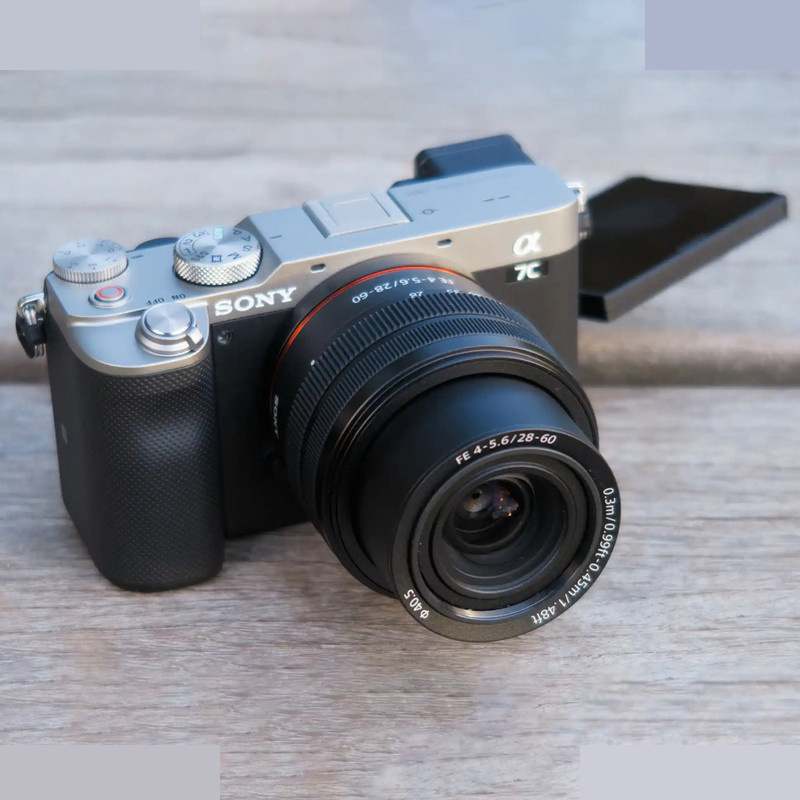 دوربین دیجیتال بدون آینه سونی مدل Alpha a7C Kit 28-60mm
