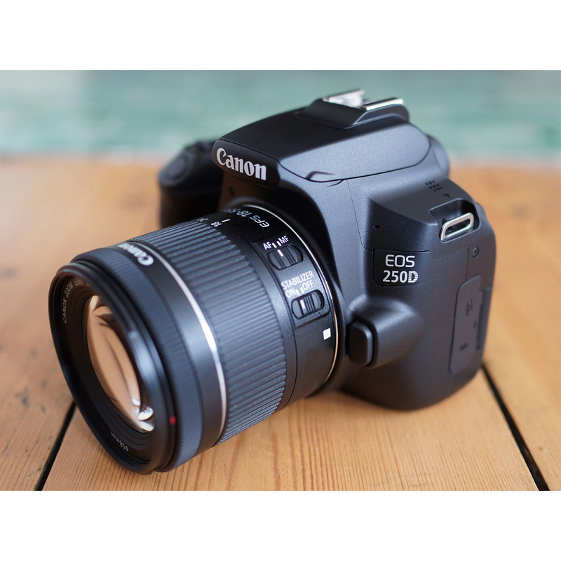 دوربین دیجیتال کانن مدل EOS 250D به همراه لنز 55-18 میلی متر IS STM دوربین دیجیتال کانن مدل EOS 250D به همراه لنز 55-18 میلی متر IS STM