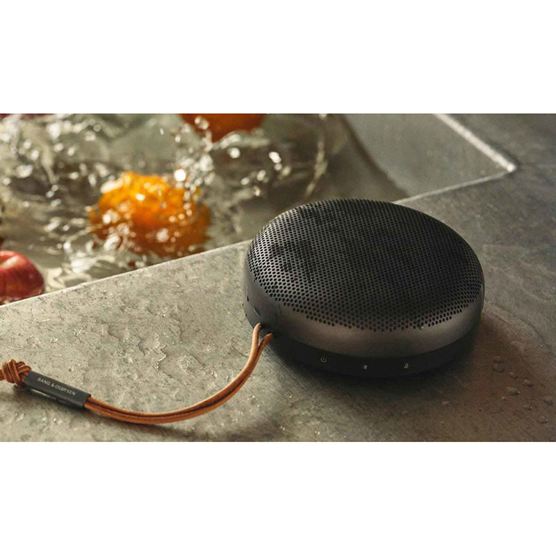 اسپیکر بلوتوثی قابل حمل بنگ اند آلفسن مدل Beosound A1 2ND GEN اسپیکر بلوتوثی قابل حمل بنگ اند آلفسن مدل Beosound A1 2ND GEN