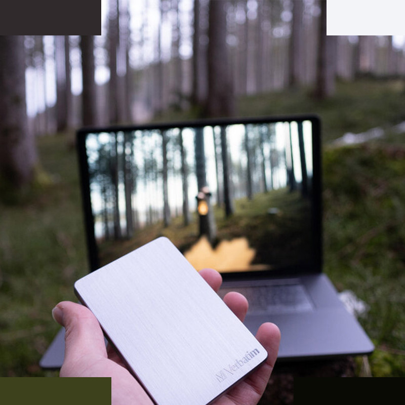 هارد اکسترنال ورباتیم مدل Store n Go ALU Slim ظرفیت یک ترابایت دارای رابط USB Type-A 3.2 هارد اکسترنال ورباتیم مدل Store n Go ALU Slim ظرفیت یک ترابایت دارای رابط USB Type-A 3.2