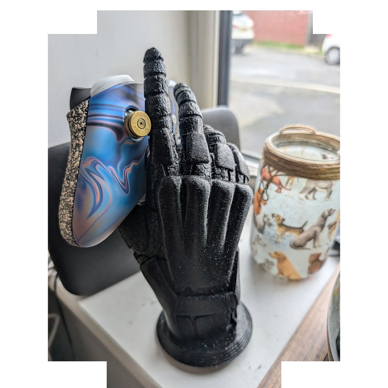 پایه شارژر دسته بازی مدل دست پایه شارژر دسته بازی مدل دست