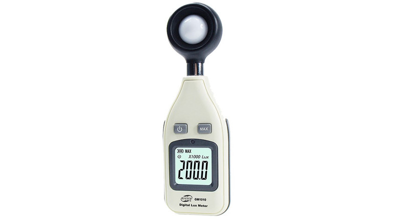 نور سنج دیجیتال بنتک مدل GM1010 نور سنج دیجیتال بنتک مدل GM1010