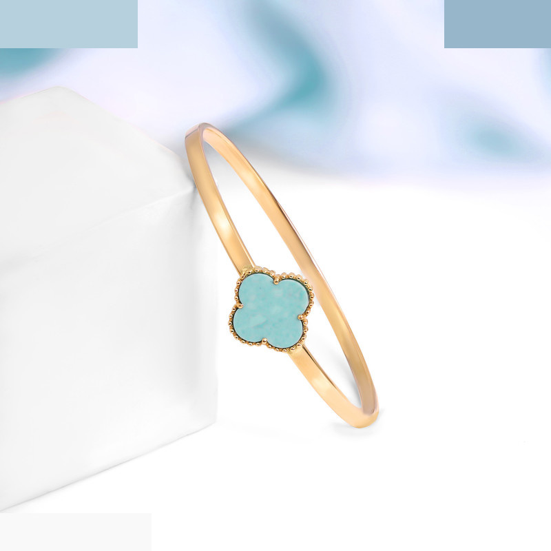 النگو طلا 18 عیار زنانه ماوی گالری مدل ونکلیف متصل سایز 3