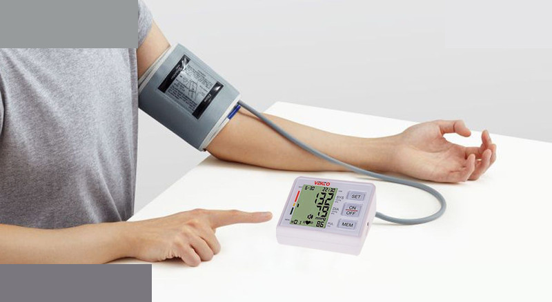 فشارسنج دیجیتال بازویی وکتو مدل PG-800B15S به همراه ترمومتر دیجیتال فشارسنج دیجیتال بازویی وکتو مدل PG-800B15S به همراه ترمومتر دیجیتال