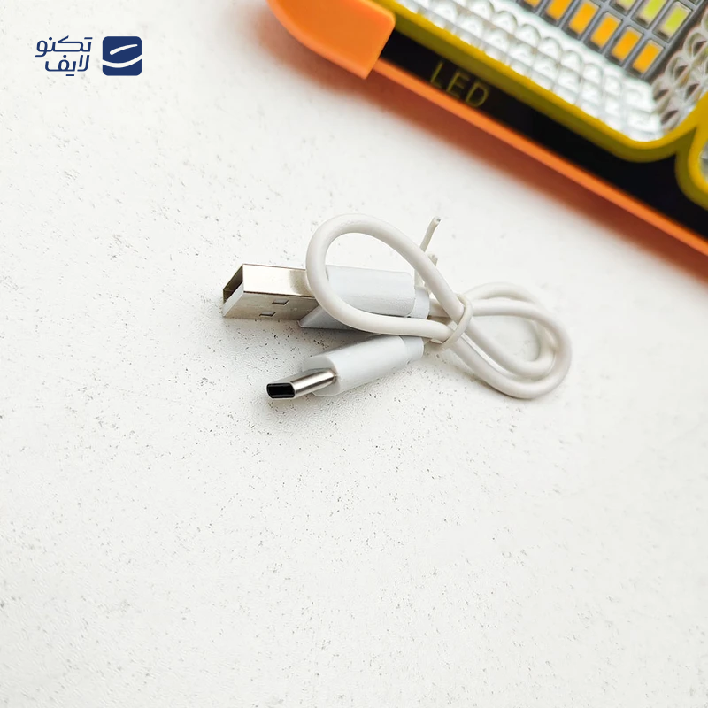 gallery-نورافکن شارژی سولونیکس مدل خورشیدی کد NY-9805-D copy.png