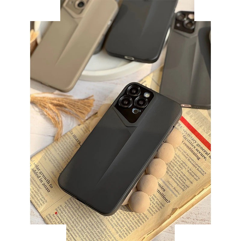 کاور اپیکوی مدل Porsche Design مناسب برای گوشی موبایل سامسونگ Galaxy A17 /A26 کاور اپیکوی مدل Porsche Design مناسب برای گوشی موبایل سامسونگ Galaxy A17 /A26