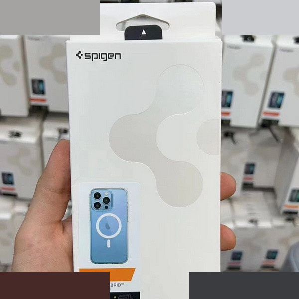 کاور اسپیگن مدل ultra hybrid magsafe clear case مناسب برای گوشی موبایل اپل iphone13/14 کاور اسپیگن مدل ultra hybrid magsafe clear case مناسب برای گوشی موبایل اپل iphone13/14