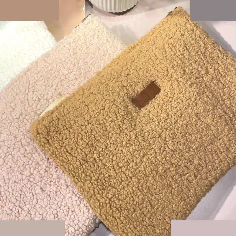 کیف لپ تاپ پِروین مدل KP-35 مناسب برای مک بوک ایر 13.5 اینچی کیف لپ تاپ پِروین مدل KP-35 مناسب برای مک بوک ایر 13.5 اینچی
