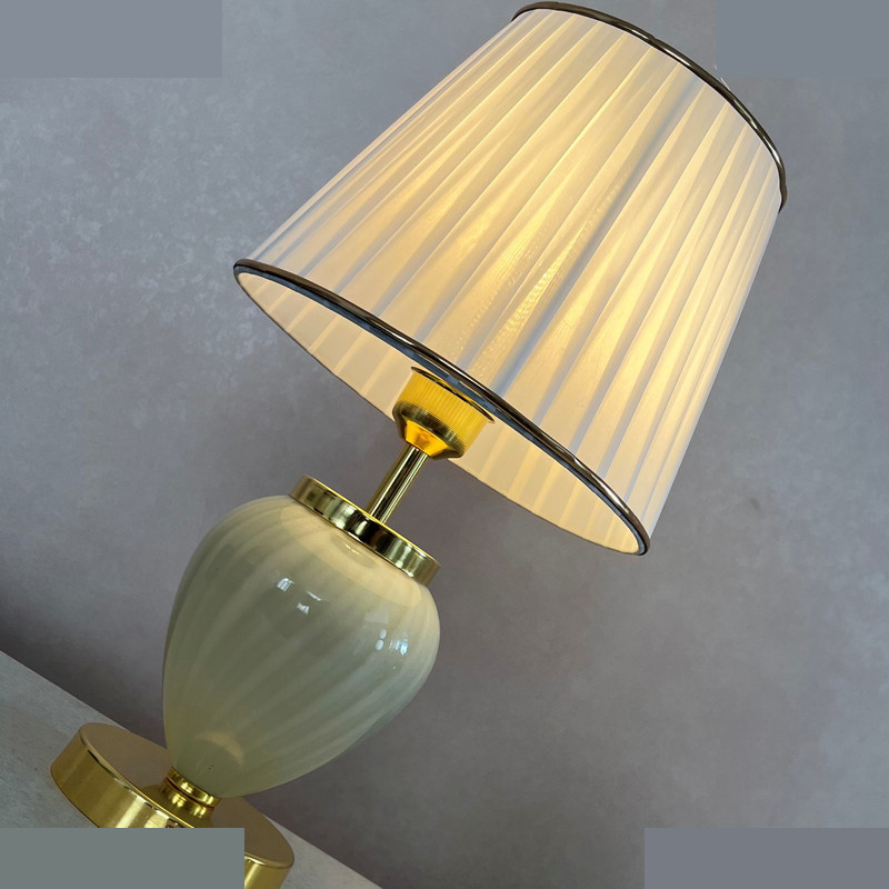 آباژور رومیزی نورهام مدل NHM -SARINA M2 -28 آباژور رومیزی نورهام مدل NHM -SARINA M2 -28