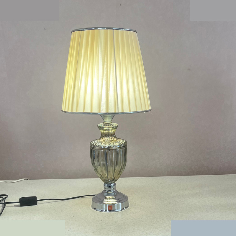 آباژور رومیزی نورهام مدل NHM- 312 - 28 آباژور رومیزی نورهام مدل NHM- 312 - 28