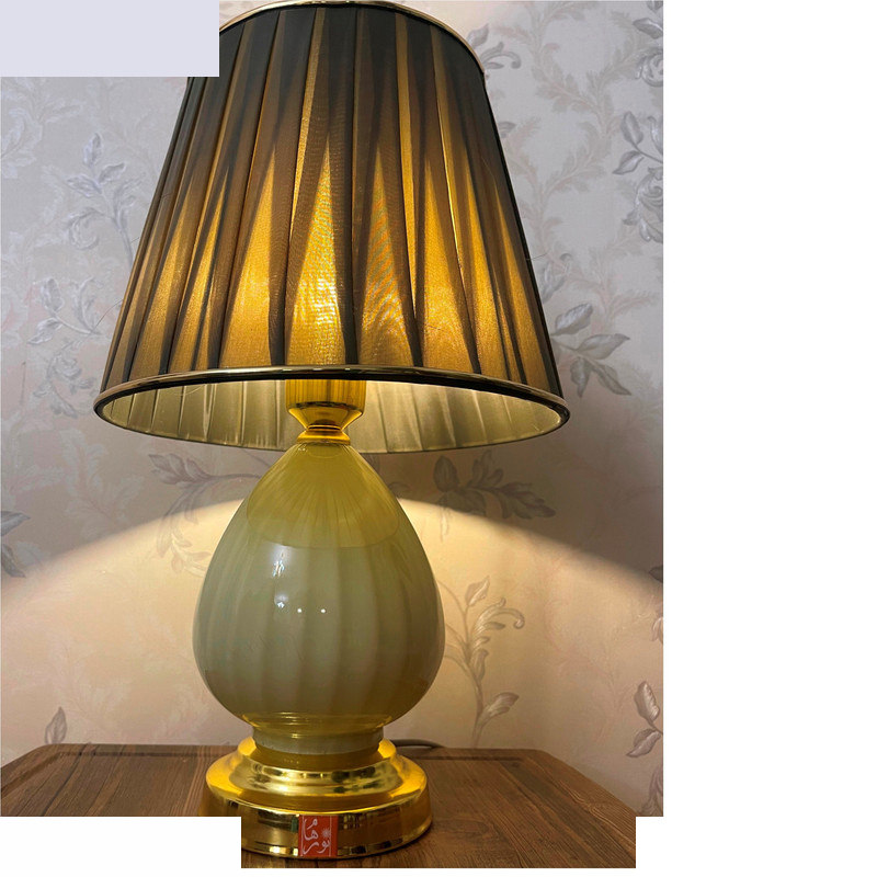 آباژور رومیزی نورهام مدل NHM G-M-28 آباژور رومیزی نورهام مدل NHM G-M-28