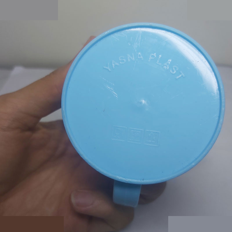 لیوان کودک یسناپلاست طرح بچه رئیس لیوان کودک یسناپلاست طرح بچه رئیس