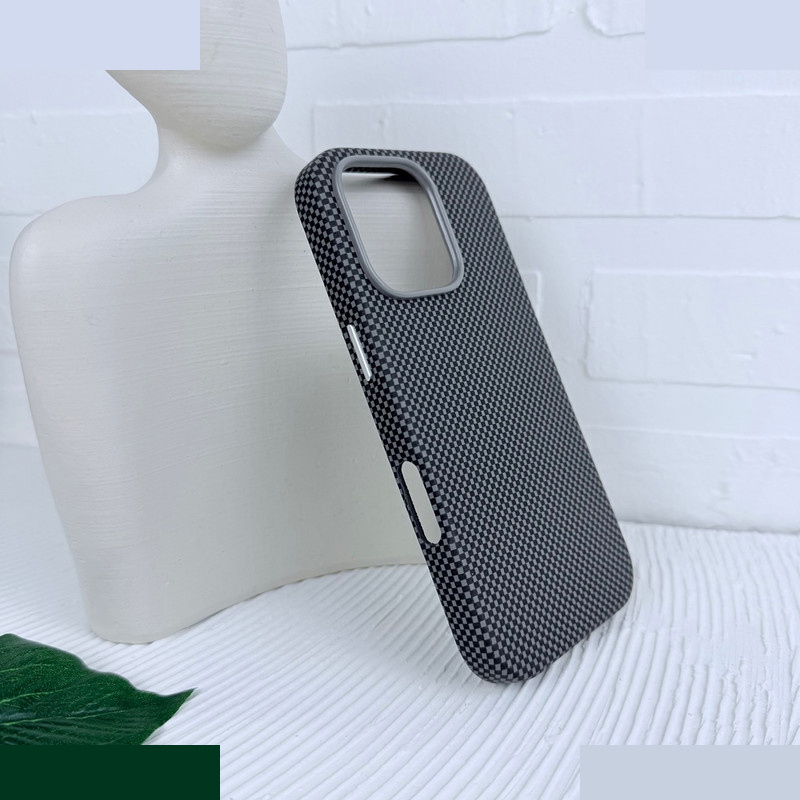 کاور جویپوردو مدل Carbon Fiber مناسب برای گوشی موبایل اپل iPhone 17 Pro Max کاور جویپوردو مدل Carbon Fiber مناسب برای گوشی موبایل اپل iPhone 17 Pro Max