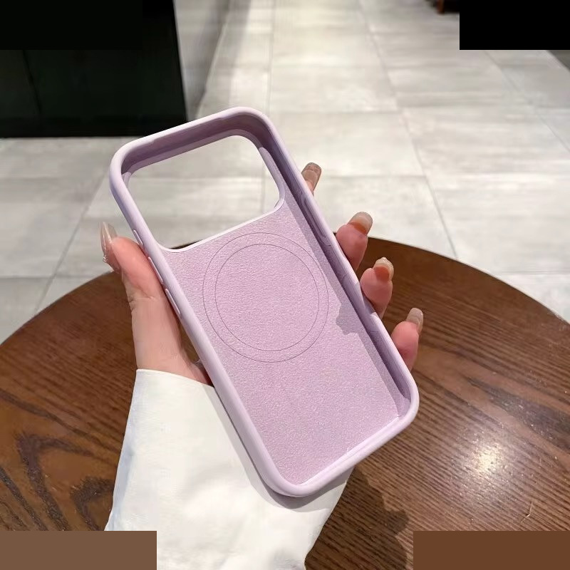 کاور جویپوردو مدل Ultra Silicone مناسب برای گوشی موبایل اپل iPhone 17 کاور جویپوردو مدل Ultra Silicone مناسب برای گوشی موبایل اپل iPhone 17