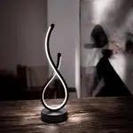 آباژور رو میزی طرح لاله کد 00728 آباژور رو میزی طرح لاله کد 00728