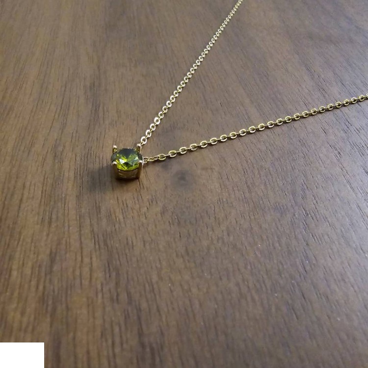 گردنبند طلا 18 عیار زنانه شمیم گلد گالری مدل مینیمال طرح زمرد گردنبند طلا 18 عیار زنانه شمیم گلد گالری مدل مینیمال طرح زمرد