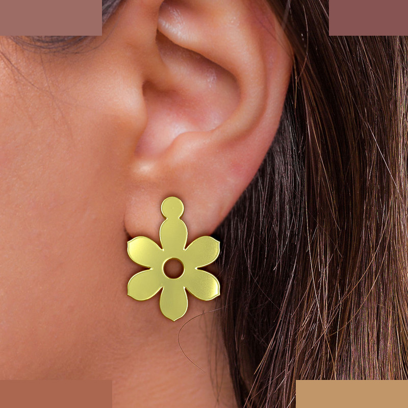 نیم ست طلا 18 عیار زنانه مدوپد مدل گل کد NA12531 نیم ست طلا 18 عیار زنانه مدوپد مدل گل کد NA12531