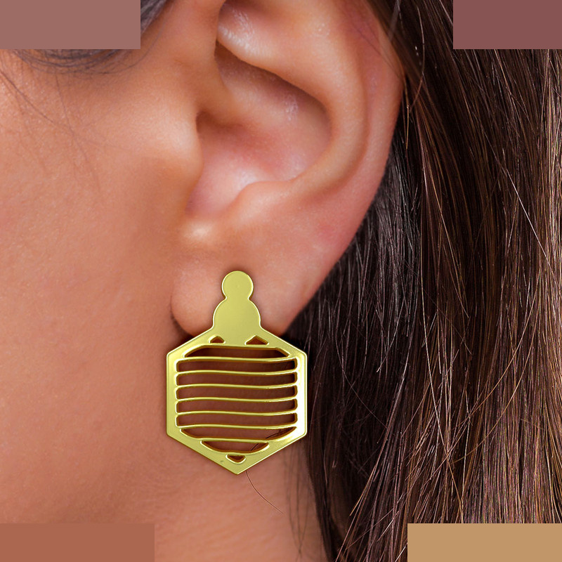 نیم ست طلا 18 عیار زنانه مدوپد مدل شش ضلعی کد NA11348 نیم ست طلا 18 عیار زنانه مدوپد مدل شش ضلعی کد NA11348