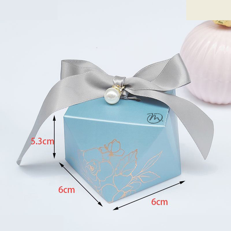 گوشواره طلا 18 عیار زنانه مدوپد مدل اشک کد GA1-12520