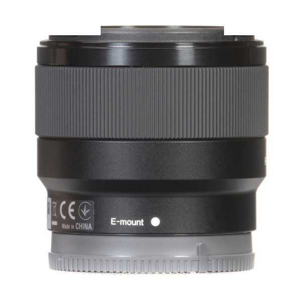 لنز دوربین سونی مدل FE 50mm F1.8 لنز دوربین سونی مدل FE 50mm F1.8