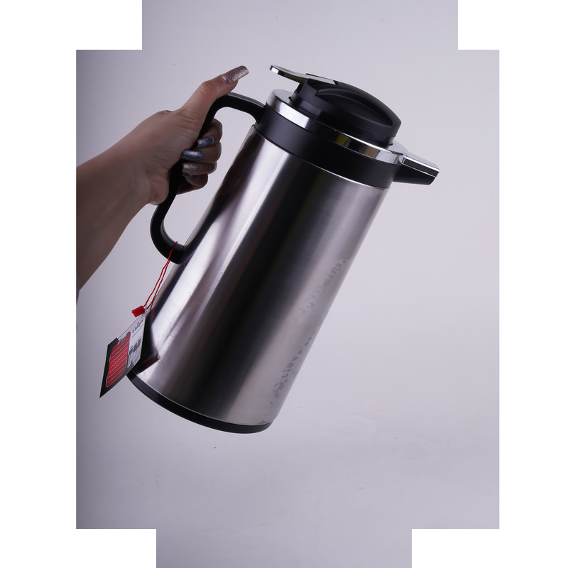 فلاسک یونیک کد 1804 گنجایش 1.3 لیتر فلاسک یونیک کد 1804 گنجایش 1.3 لیتر