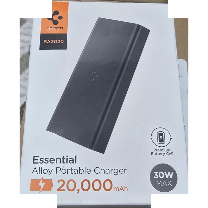 پاوربانک اسپیگن مدل EA3020 ظرفیت 20000 میلیآمپر ساعت پاوربانک اسپیگن مدل EA3020 ظرفیت 20000 میلیآمپر ساعت