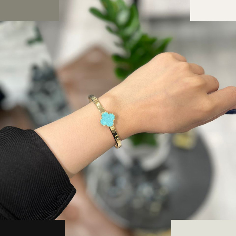 النگو طلا 18 عیار زنانه ماوی گالری مدل ونکلیف متصل سایز 3