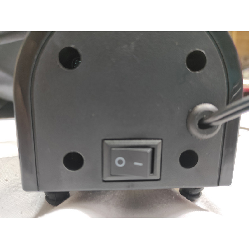 کمپرسور  هوا وی تولز مدل  تک پمپ کد SMT-VTOOLS-PORTABLEAIR COMPERESOR- 12V-100PSI