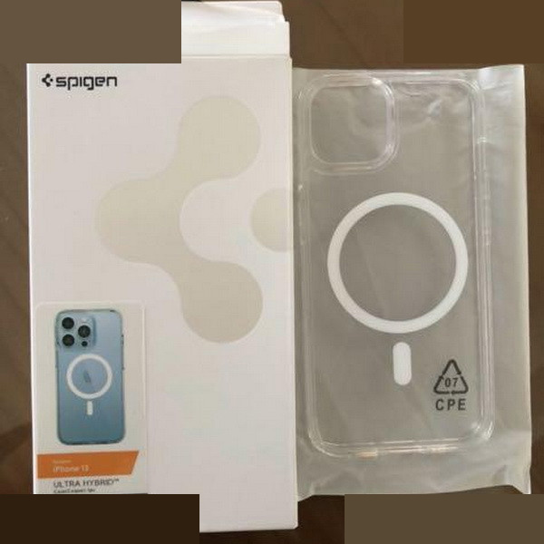 کاور اسپیگن مدل ultra hybrid magsafe clear case مناسب برای گوشی موبایل اپل iphone13/14 کاور اسپیگن مدل ultra hybrid magsafe clear case مناسب برای گوشی موبایل اپل iphone13/14