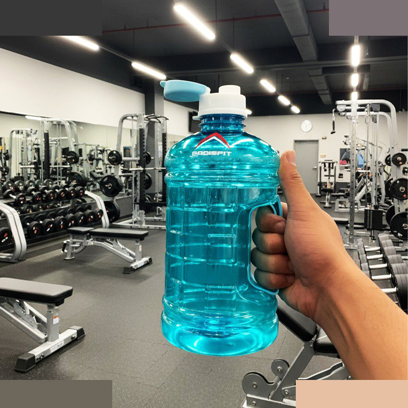 قمقمه ورزشی رادیس فیت مدل B-body گنجایش 2 لیتر قمقمه ورزشی رادیس فیت مدل B-body گنجایش 2 لیتر