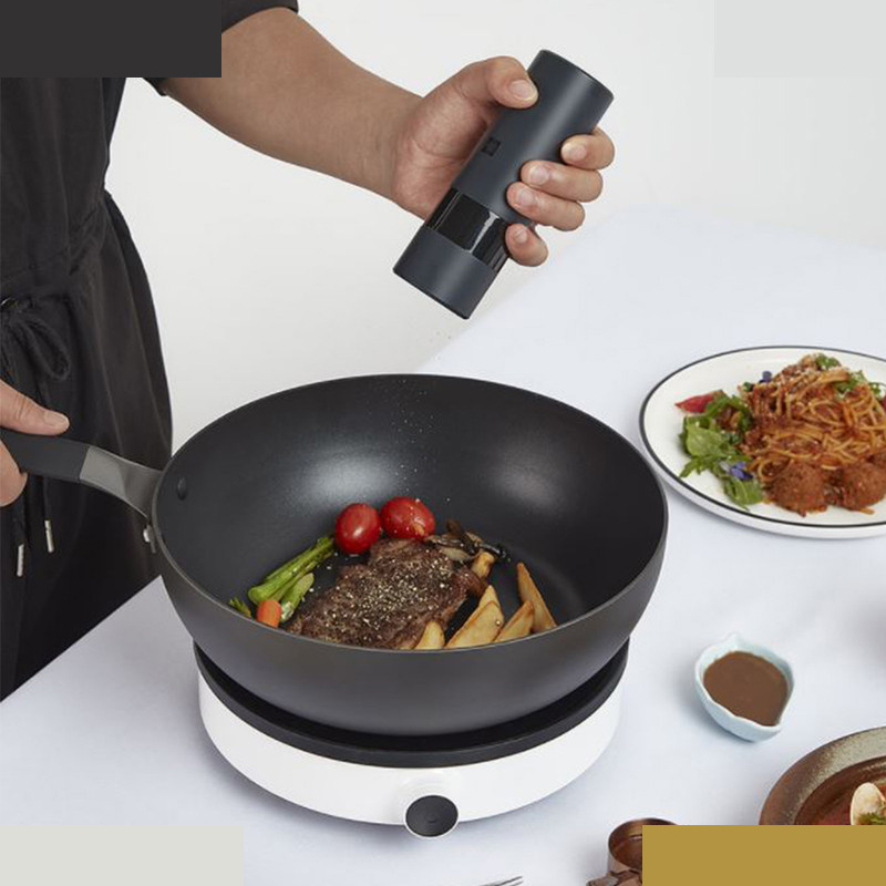 فلفل ساب و نمک ساب هوهاو مدل Electric Grinder فلفل ساب و نمک ساب هوهاو مدل Electric Grinder