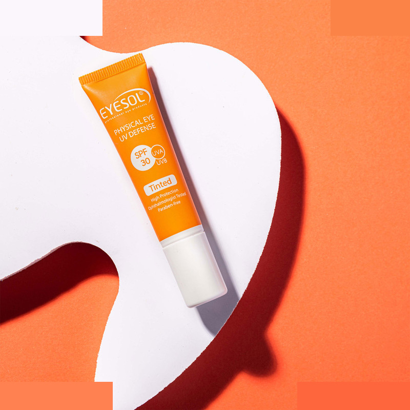 کرم ضد آفتاب رنگی دور چشم آیسول SPF 30 مدل TINTED مناسب برای انواع پوست حجم 15 میلیلیتر