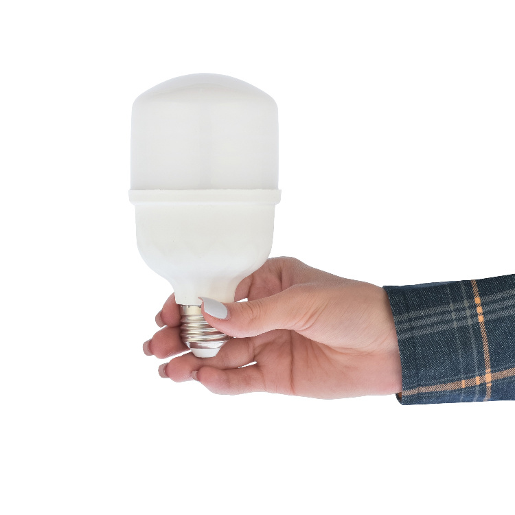لامپ 30 وات پارس رومیکس مدل 30W LED لامپ 30 وات پارس رومیکس مدل 30W LED