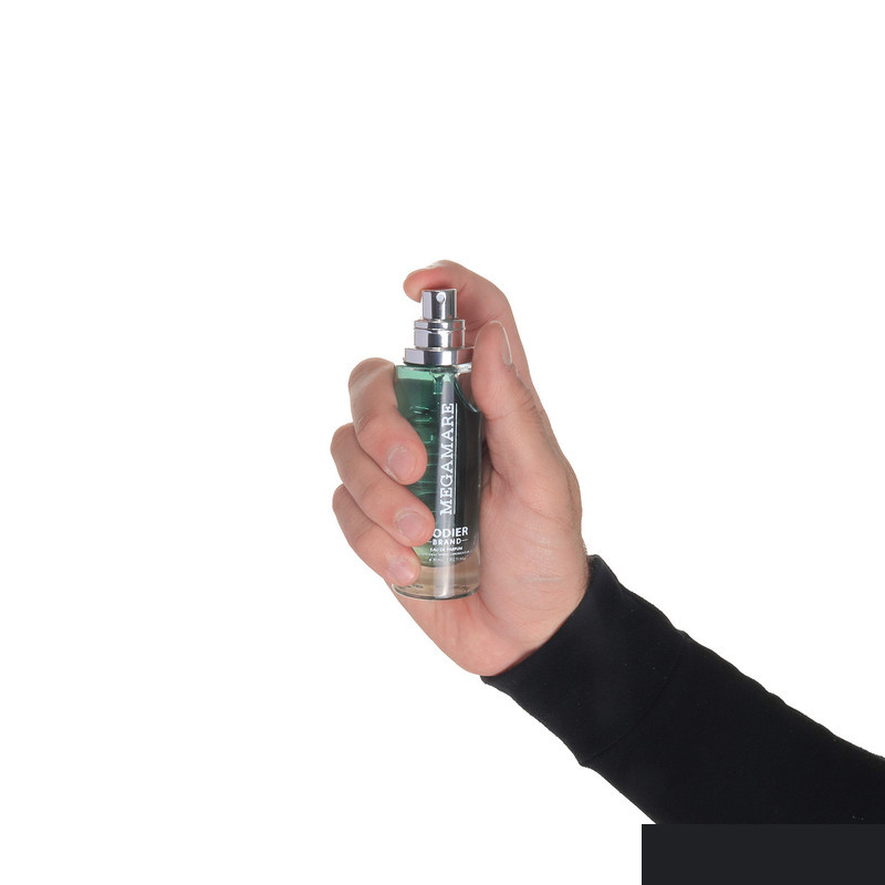ادوپرفیوم رودیر مدل MEGAMARE با رایحه خنک ادوپرفیوم رودیر مدل MEGAMARE با رایحه خنک