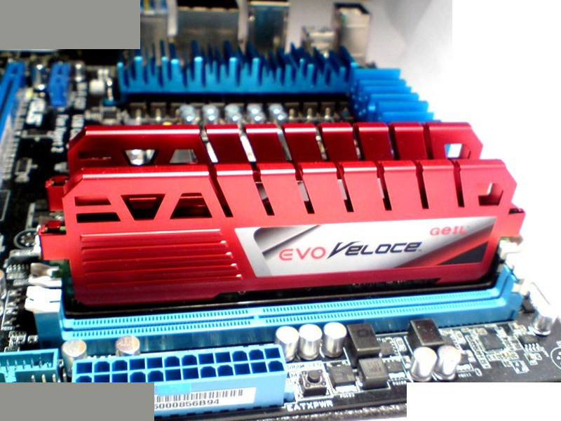 رم دسکتاپ DDR3 تک کاناله 1600 مگاهرتز CL11 گیل مدل Evo Veloce ظرفیت 4 گیگابایت رم دسکتاپ DDR3 تک کاناله 1600 مگاهرتز CL11 گیل مدل Evo Veloce ظرفیت 4 گیگابایت