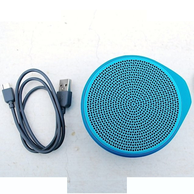 اسپیکر بلوتوثی قابل حمل لاجیتک مدل X100 Speaker اسپیکر بلوتوثی قابل حمل لاجیتک مدل X100 Speaker