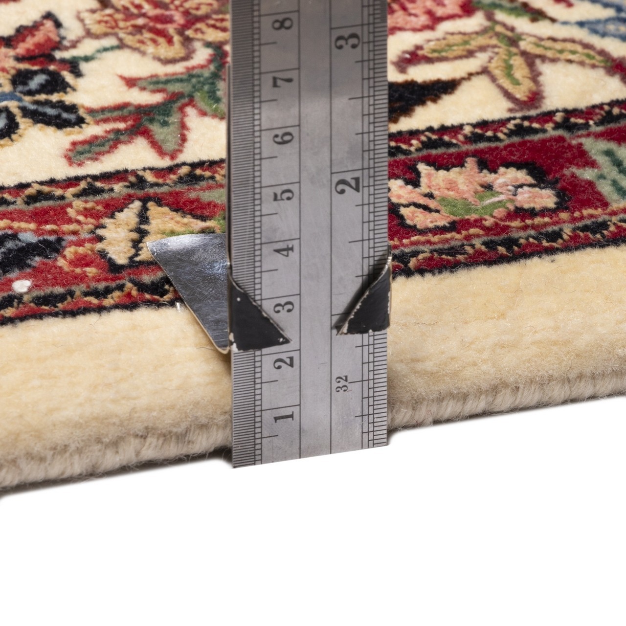 فرش دستباف دو دهم متری شاهین دژ کد 187436 فرش دستباف دو دهم متری شاهین دژ کد 187436