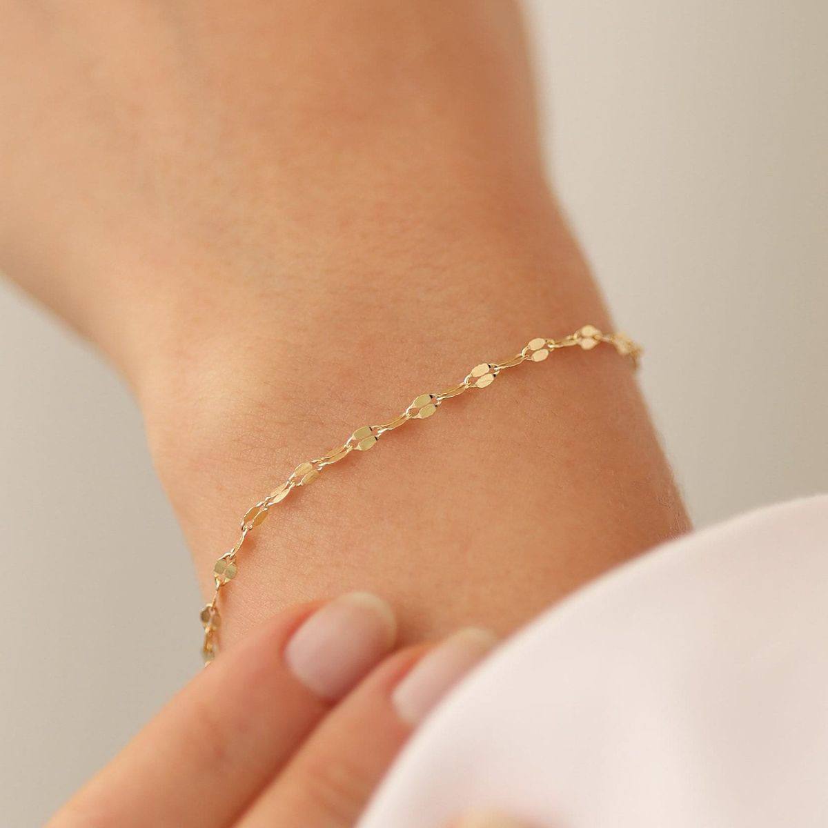 دستبند طلا 18 عیار طرح پولکی سایز 1